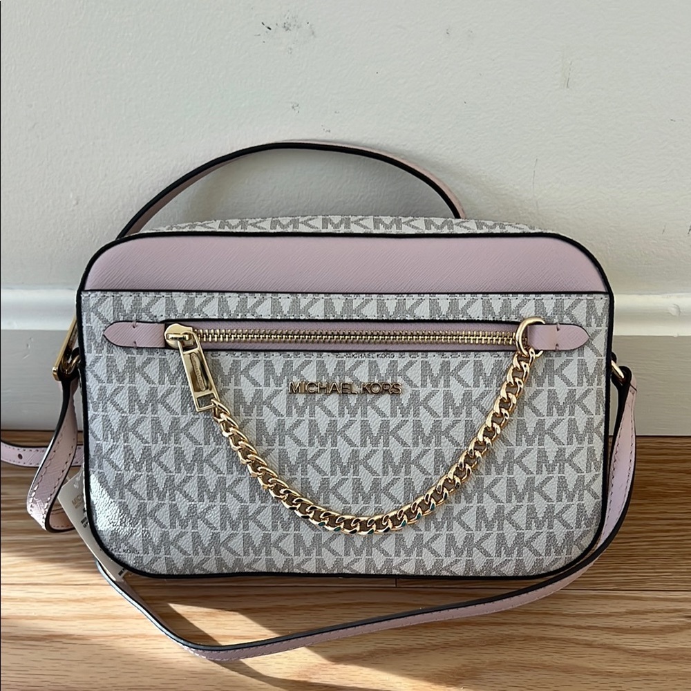 New! Michael Michael kors blush multi long strap chain zip crossbody.